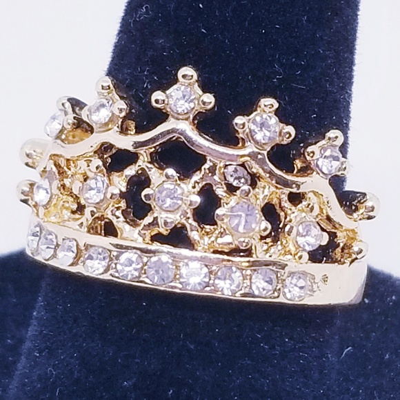 Gold Tone CROWN Princess Ring w/ Rhinestones 7, 9 - Picture 2 of 8